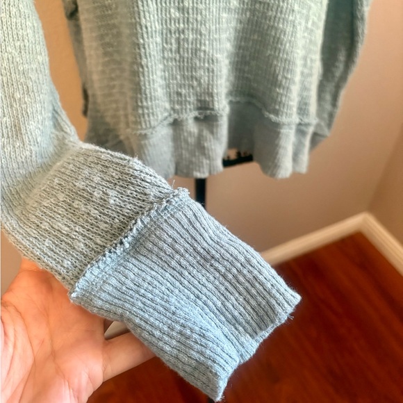 WE THE FREE Tommy Turtle Sweater - Picture 4 of 11